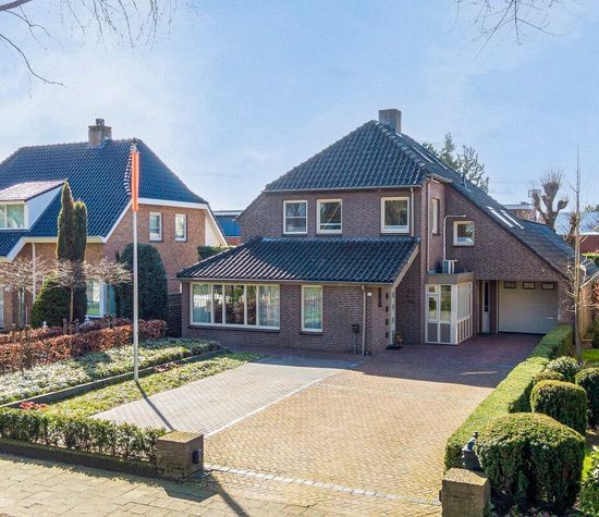 Hescheweg 121, Oss