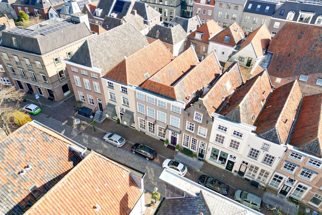 Rogstraat 41, Grave foto-2