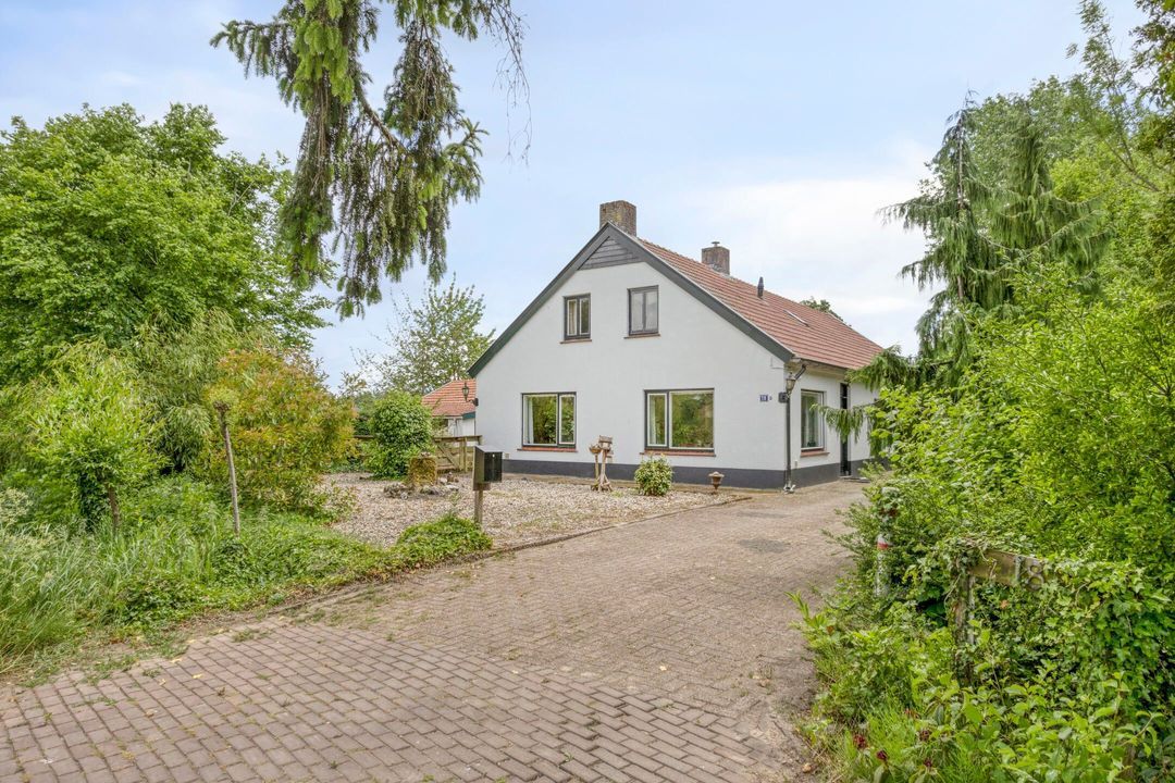Meester van Coothstraat 18 A, Lith foto-2