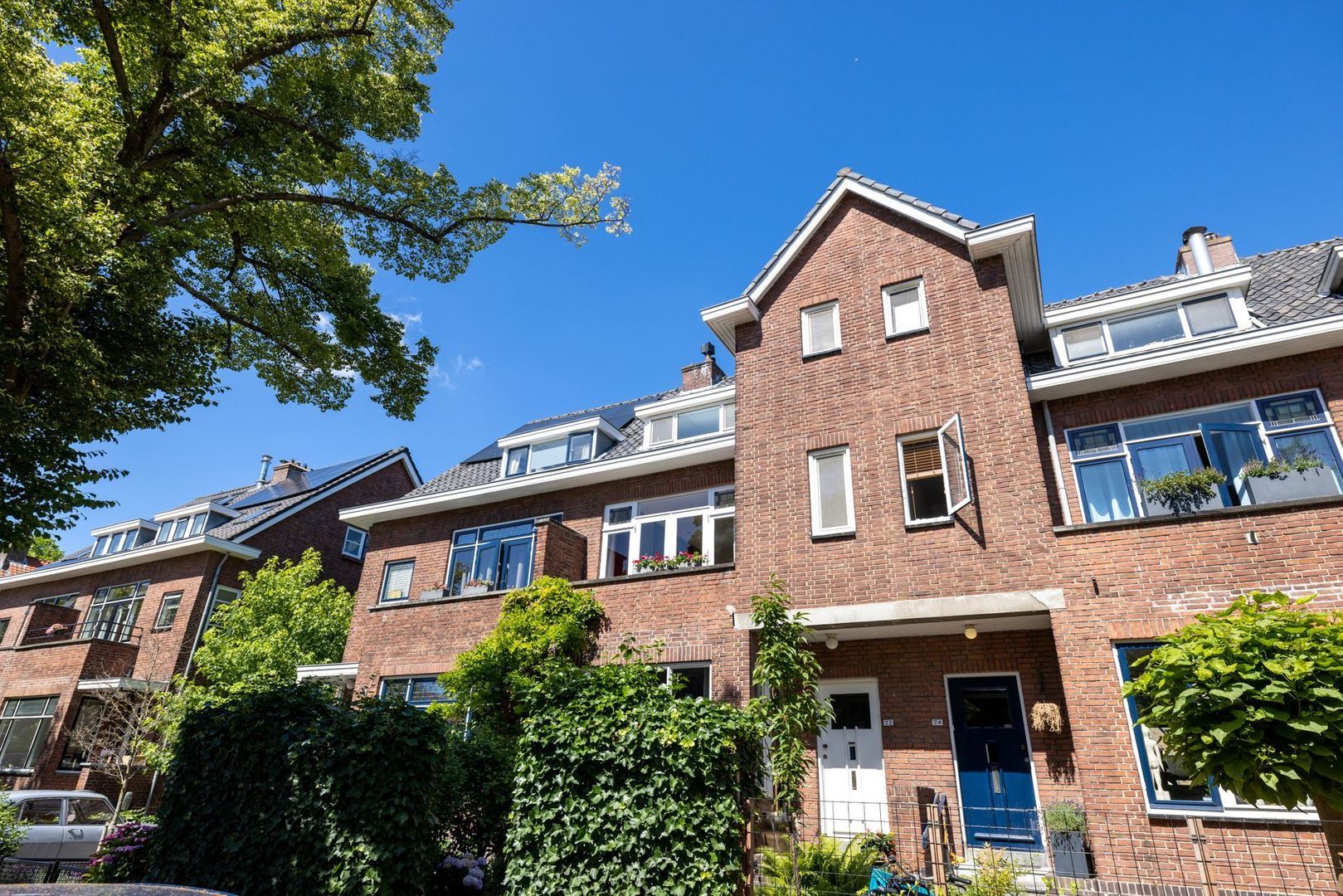Adriaen van der Doeslaan 22, Rotterdam foto-1
