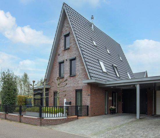 Bijsterense Slagen 46, Putten