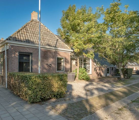 Veneweg 98, Wanneperveen
