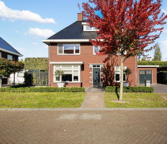 Gording 97, Uden
