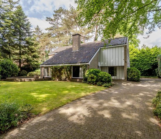 Acacialaan 10, Vught