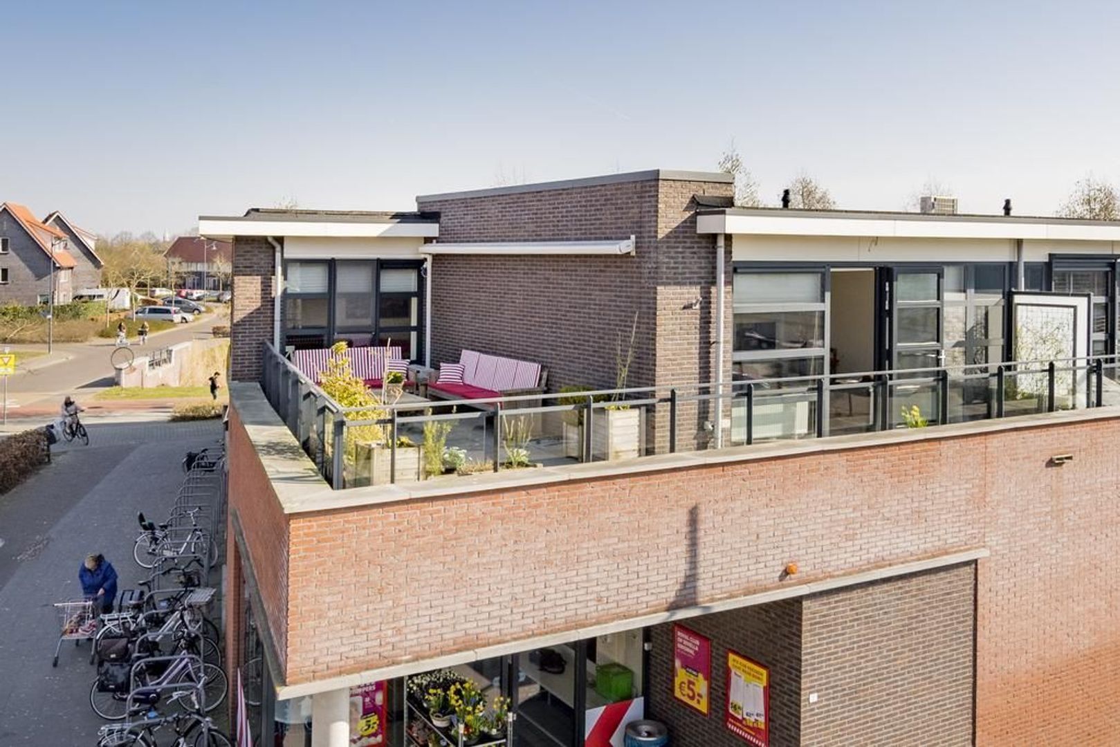 Zandoogje 14, Nijkerk foto-0