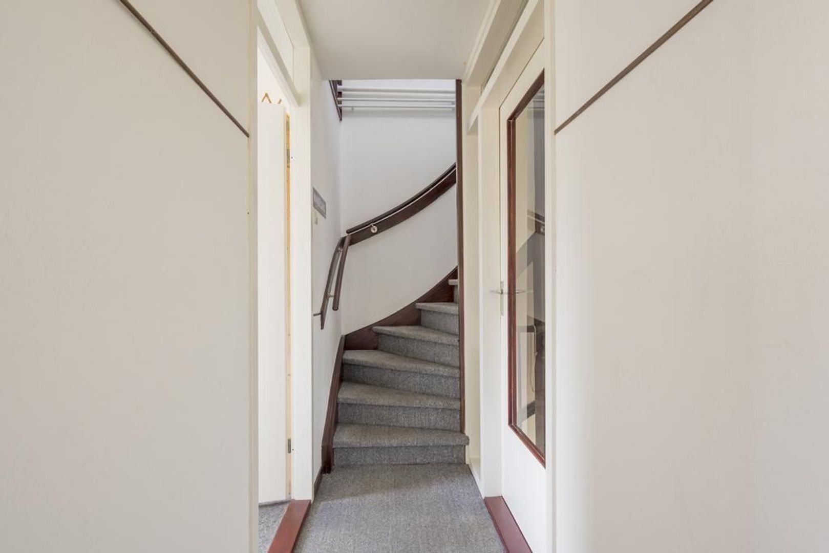 Van Oldenbarneveltstraat 27, Nijkerk foto-25