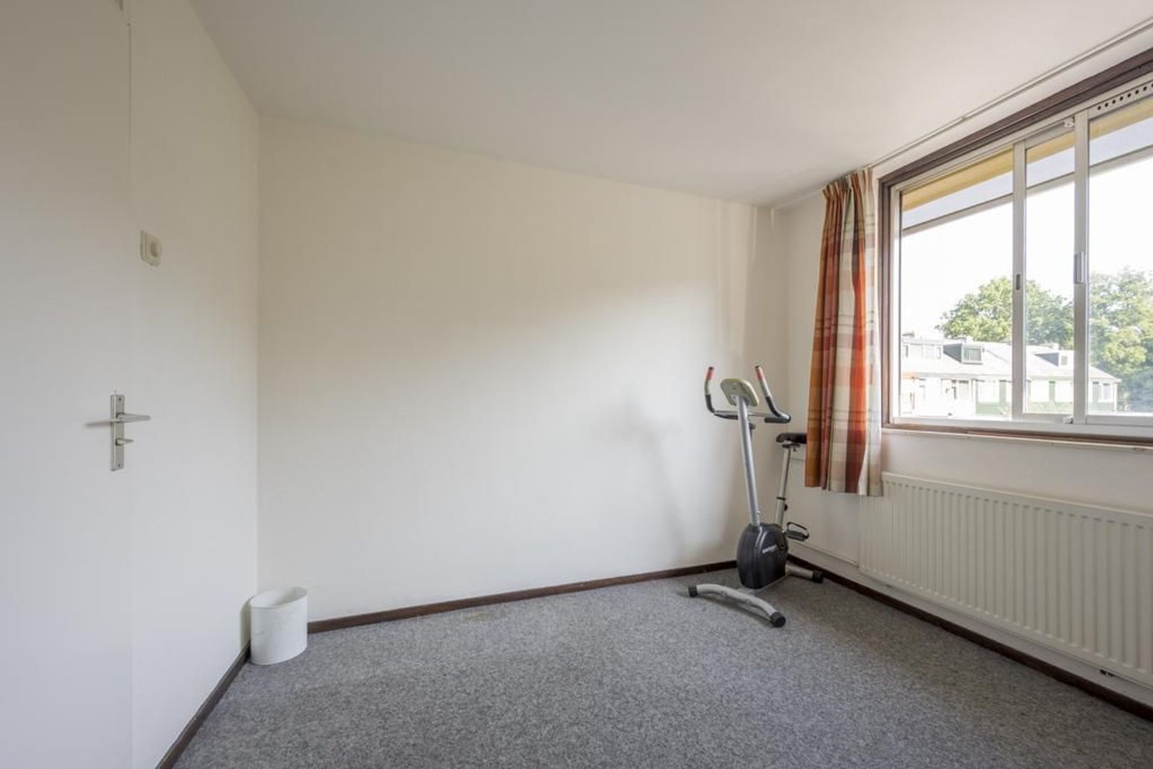 Van Oldenbarneveltstraat 27, Nijkerk foto-22
