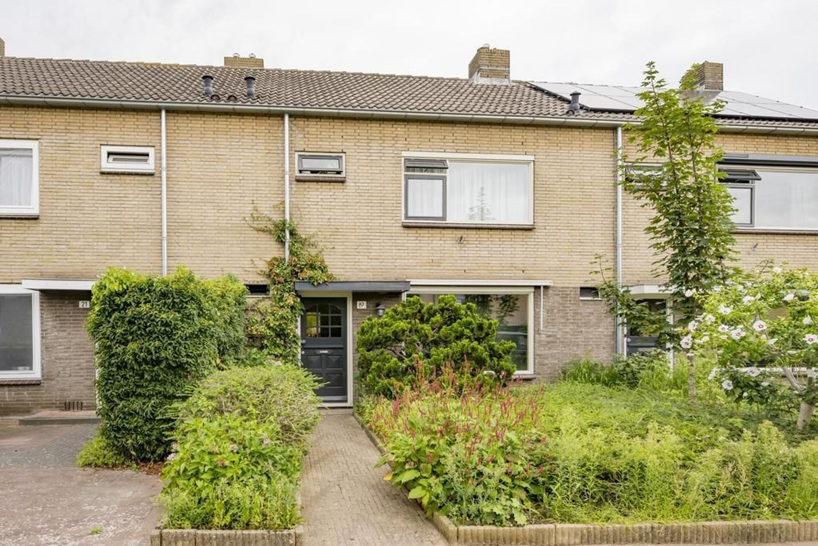 Duifhuis 19, Nijkerk foto-0