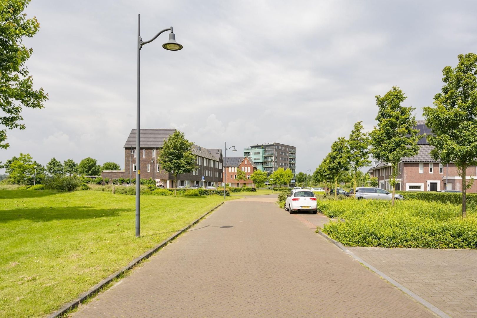 Zijdevlinder 97, Nijkerk foto-41