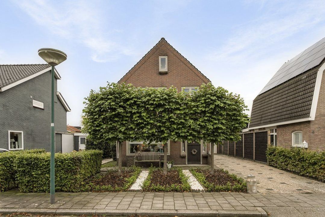 Cederlaan 6, Veenendaal foto-small