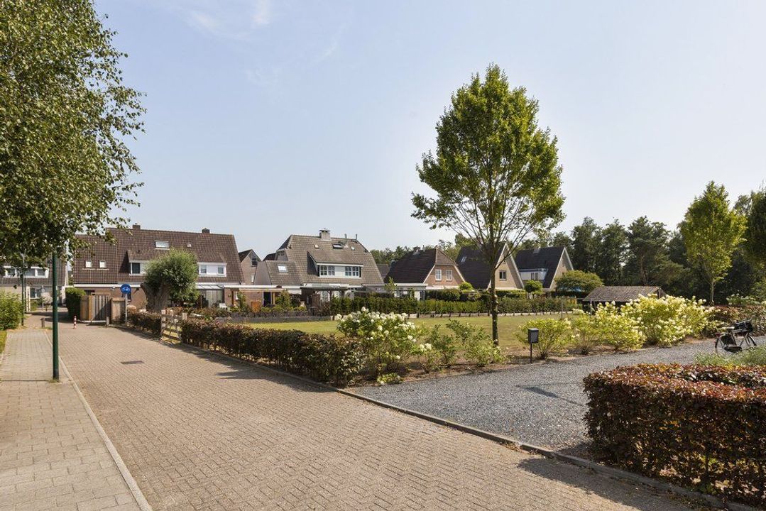 Haspel 9 a, Veenendaal foto-small