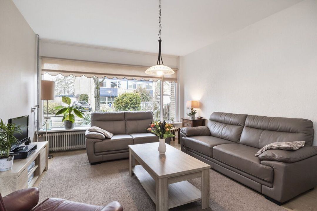 Dissel 17, Veenendaal foto-small