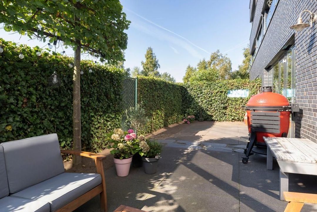 Erasmusstraat 101, Veenendaal foto-small
