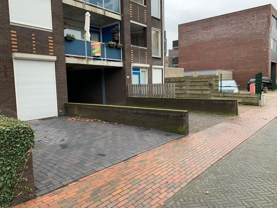 Parkeerplaats Telefoonweg/Ketelstraat Ede 0 ong, Ede foto-small