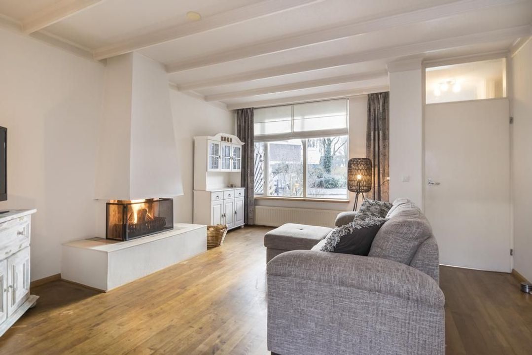 Middelbeek 17, Ede foto-small