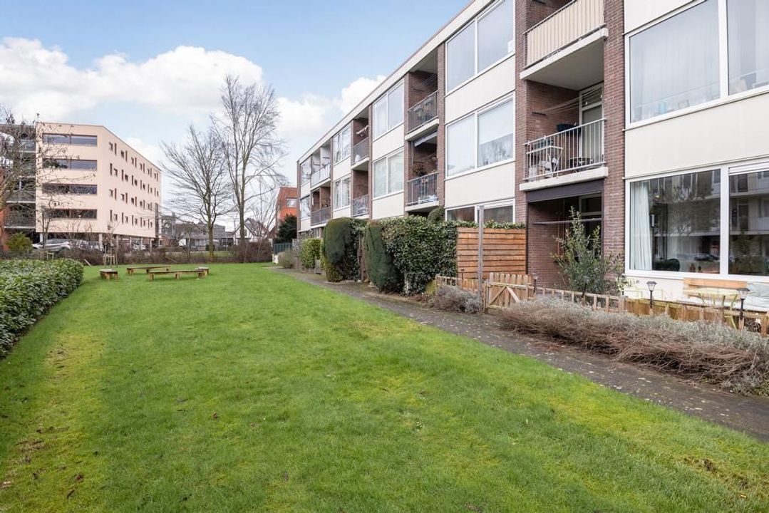 Jan Th. Tooroplaan 30, Ede foto-small