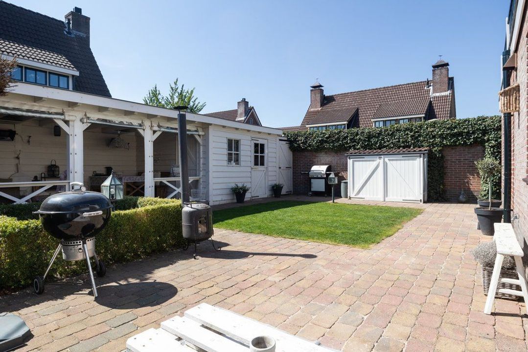 Coniferenlaan 8, Veenendaal foto-small