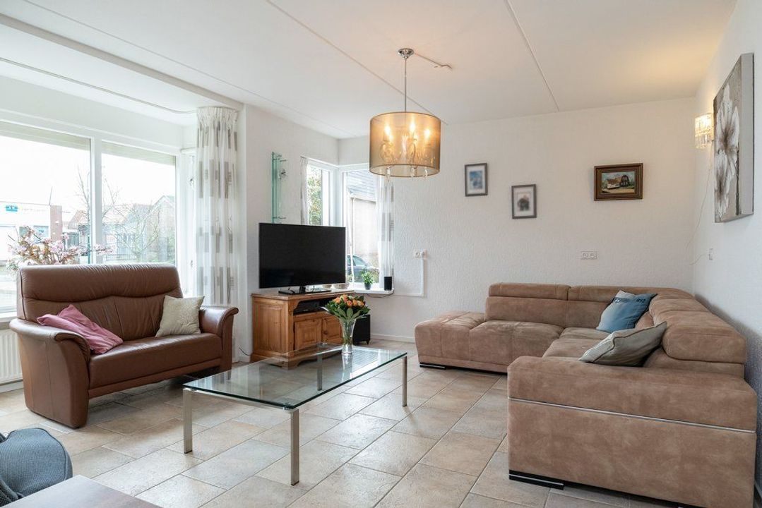 Zijdevlinderhoek 22, Veenendaal foto-small