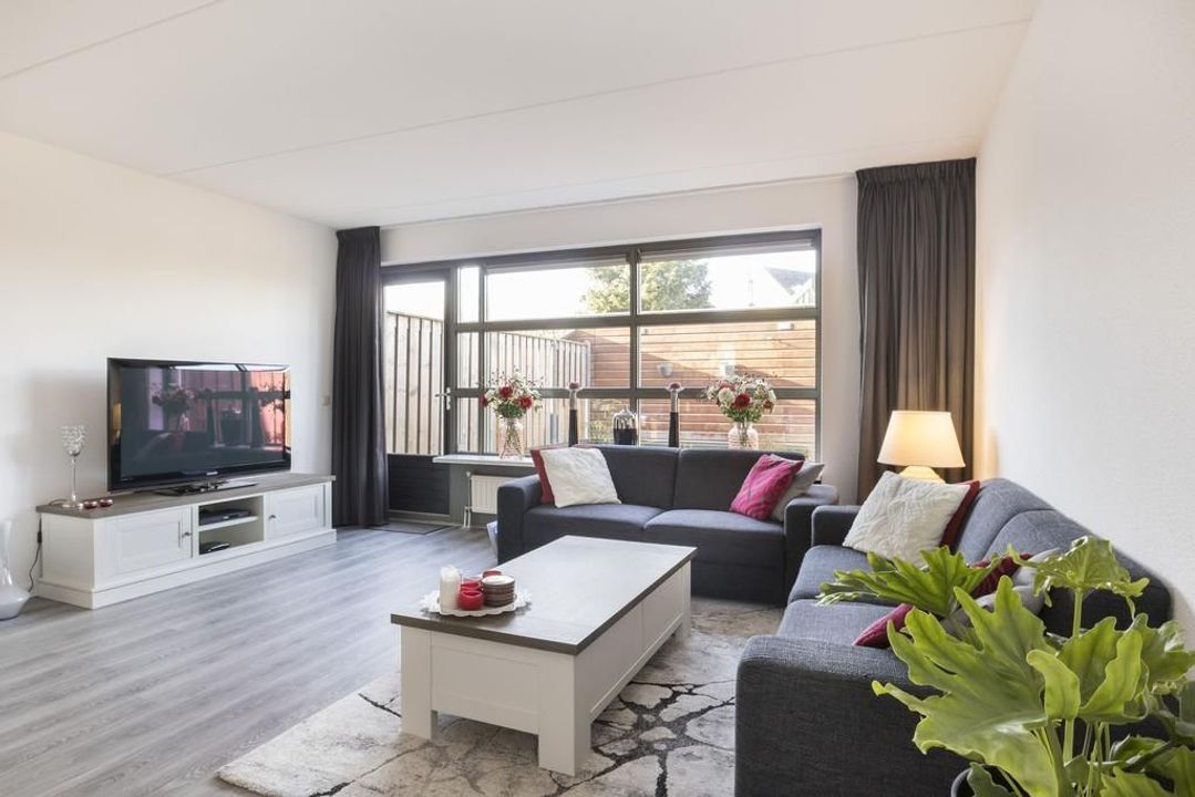 Ambachtsstraat 34, Veenendaal foto-small