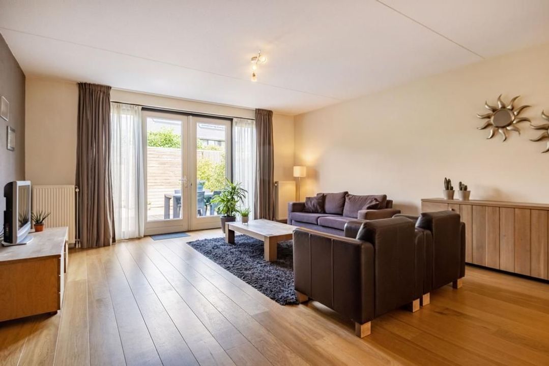 Sabelhof 8, Huissen foto-small