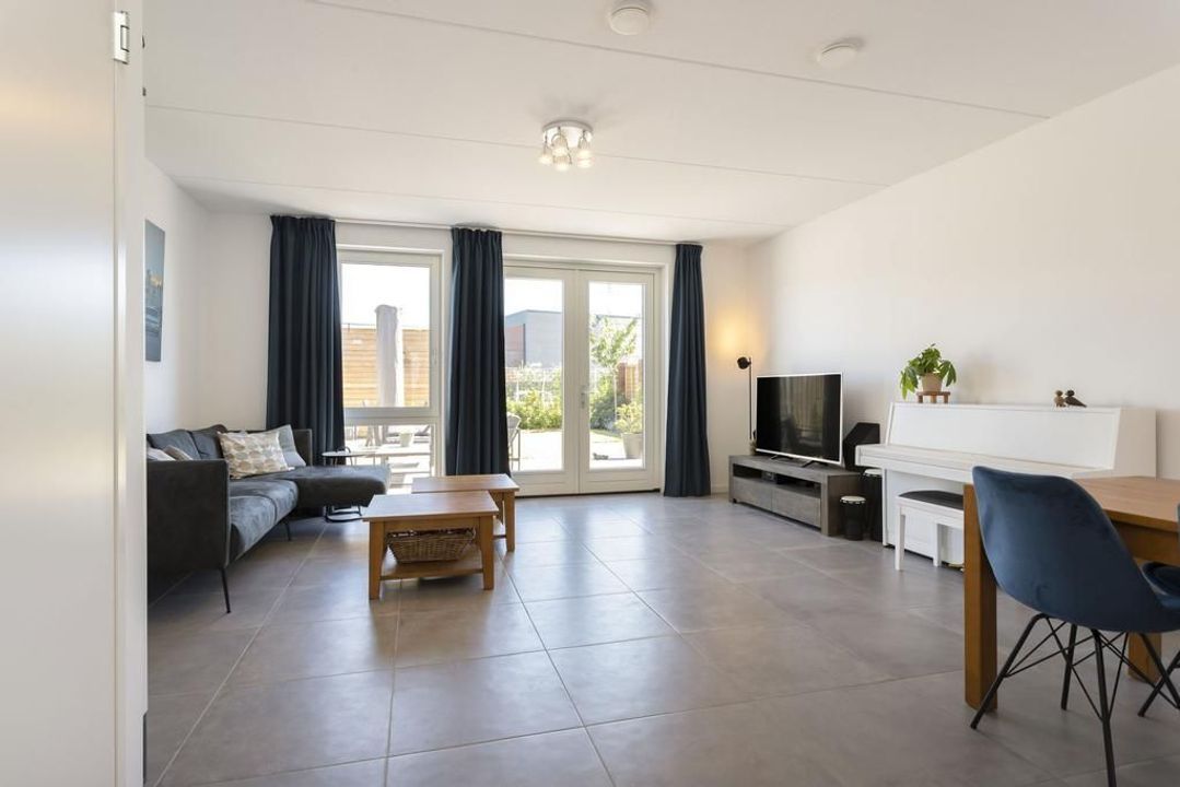Regenboog 18, Elst foto-small