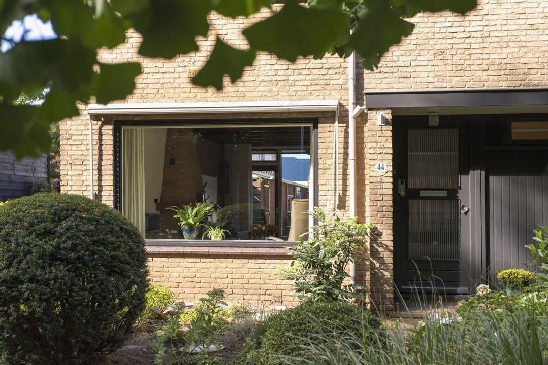 Baron van Wassenaerlaan 44, Ede foto-small