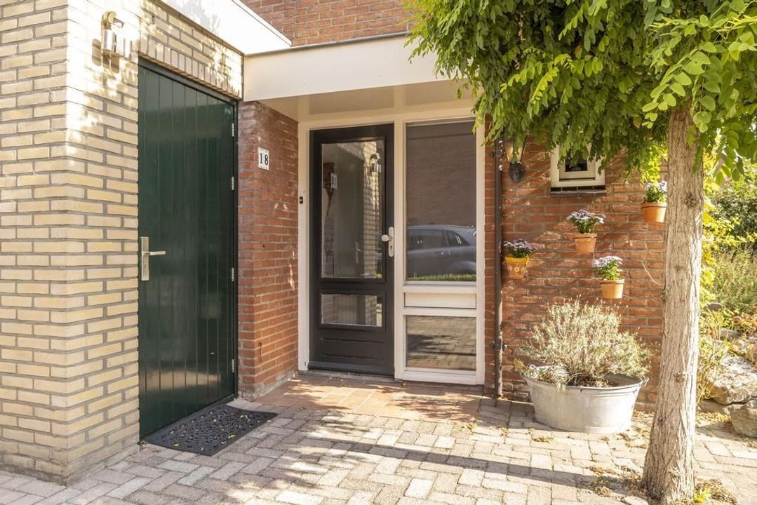 Molenaarstraat 18, Huissen foto-small