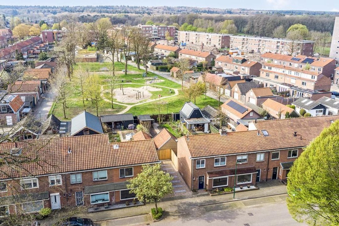 Dr. Slotemaker de Bruinestraat 21, Veenendaal foto-small