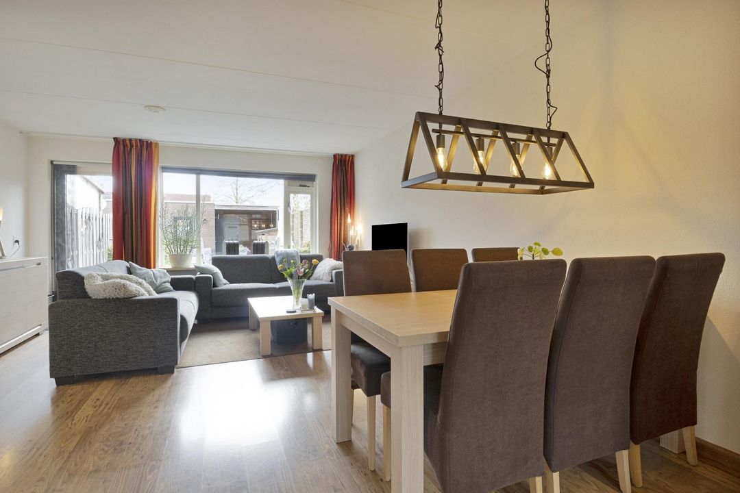 Oudeveen 54, Veenendaal foto-small