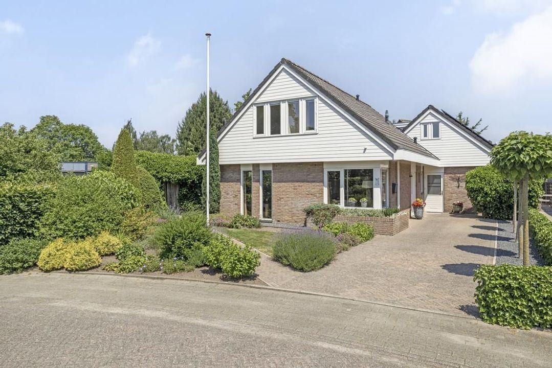 Willem Barentszstraat 68, Veenendaal foto-small