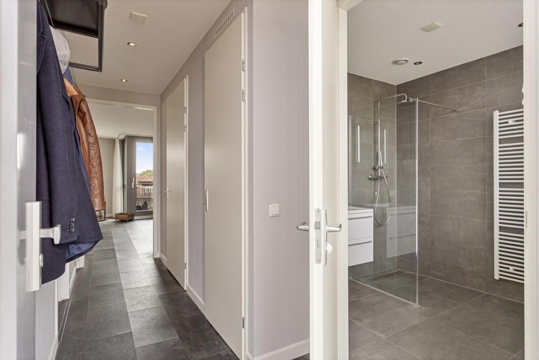 Raadhuisstraat 43, Veenendaal foto-small