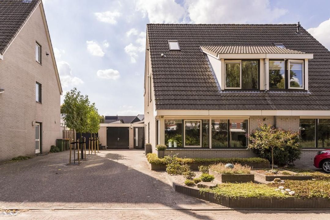 MacArthurdreef 32, Ede foto-small