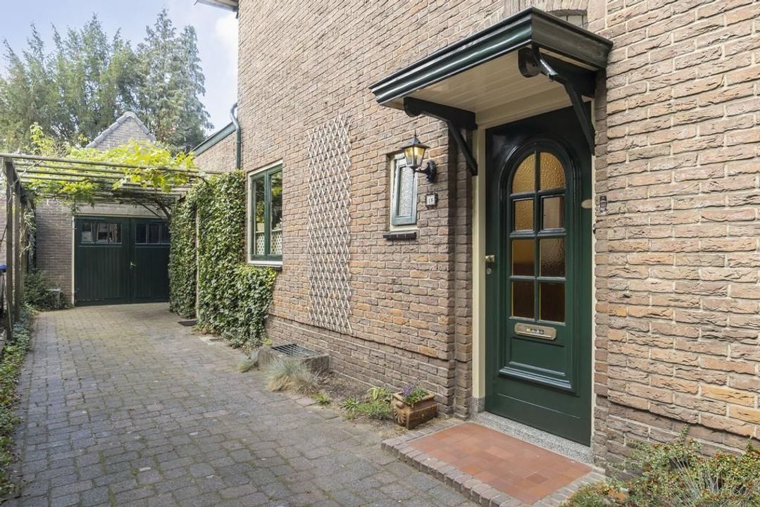 Julianalaan 18, Ede foto-small