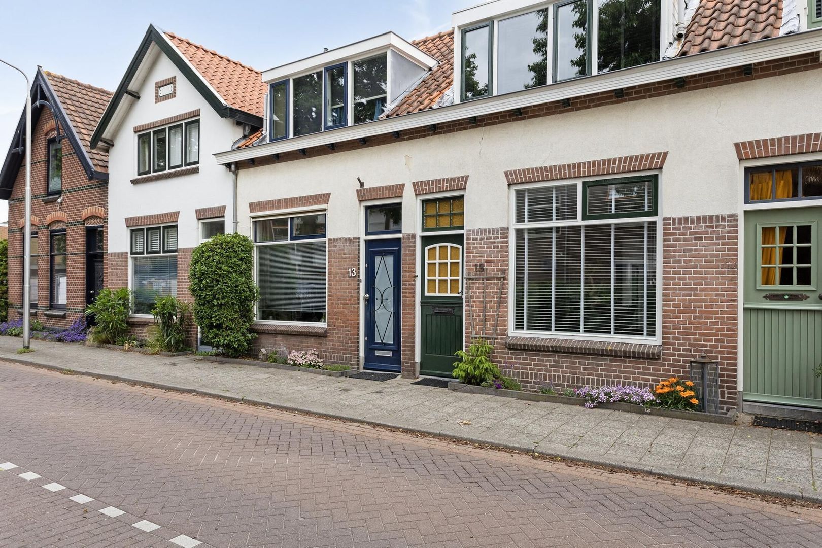 Stationsstraat 15, Pijnacker foto-0 blur