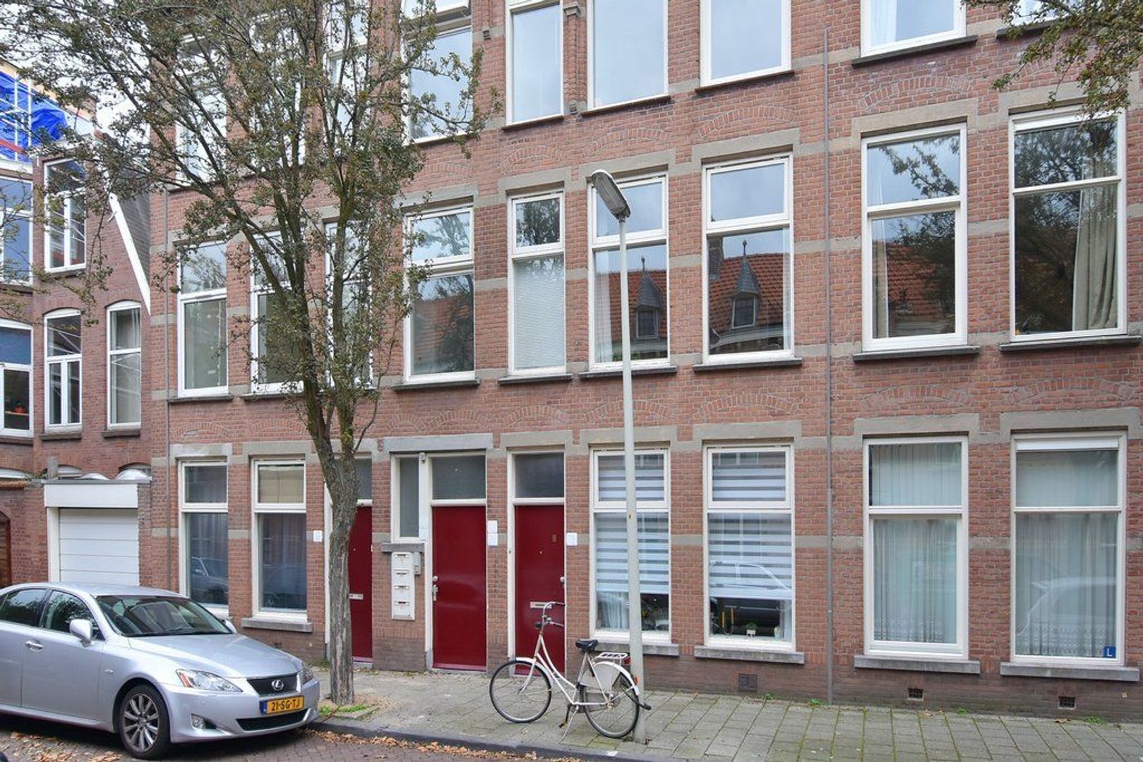 Johannes Camphuijsstraat 68, Den Haag foto-1