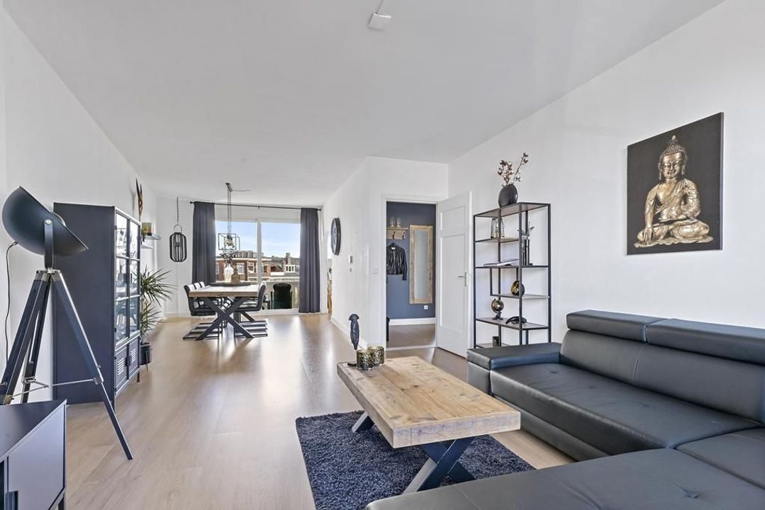 Monnickendamplein 109, Den Haag