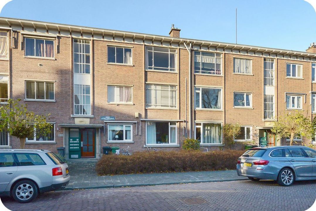 Adama van Scheltemastraat 19, Voorburg