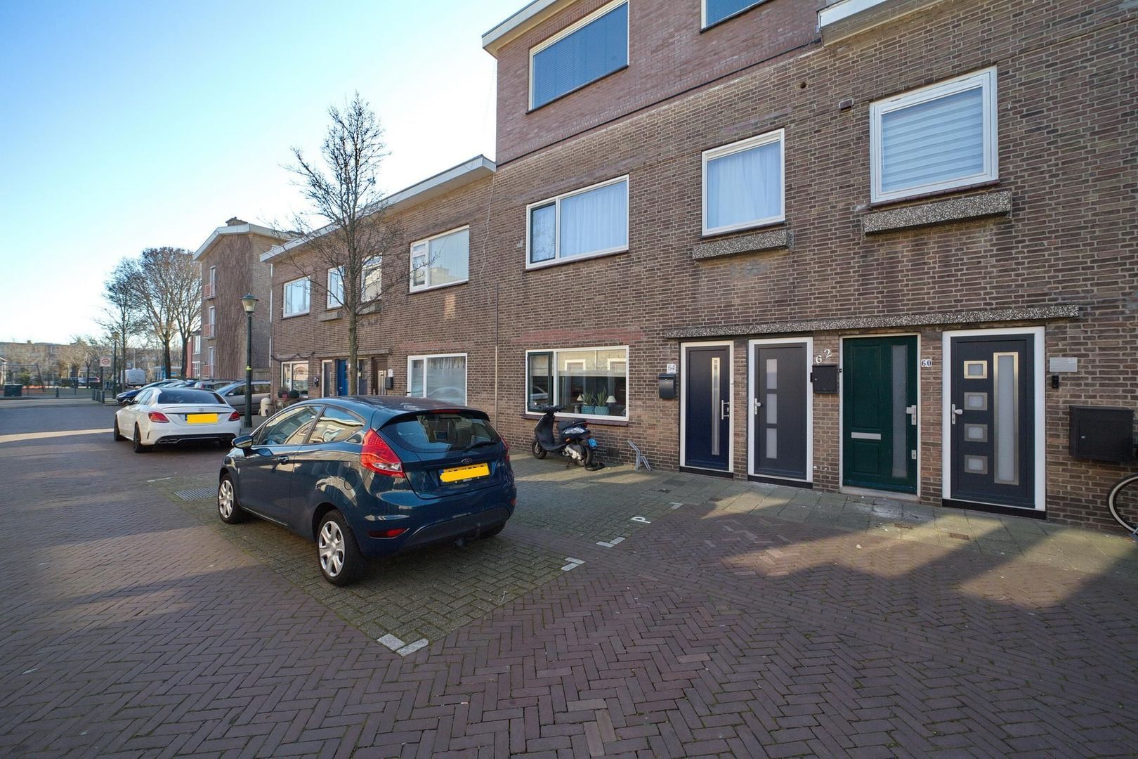 Burgemeester Waldeckstraat 64, Den Haag foto-0 blur
