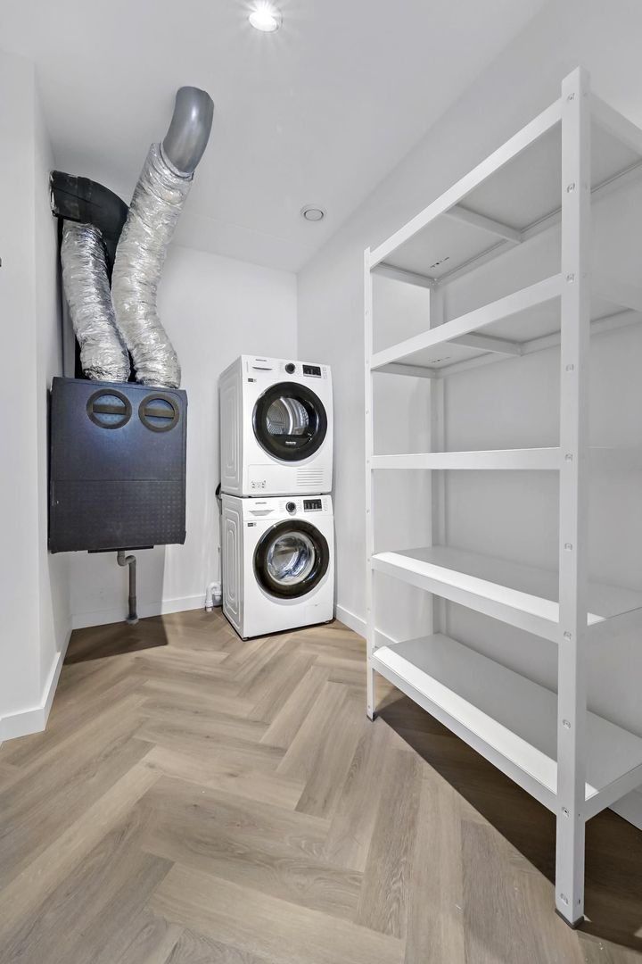 Treilerdwarsweg 98, Den Haag foto-25 blur