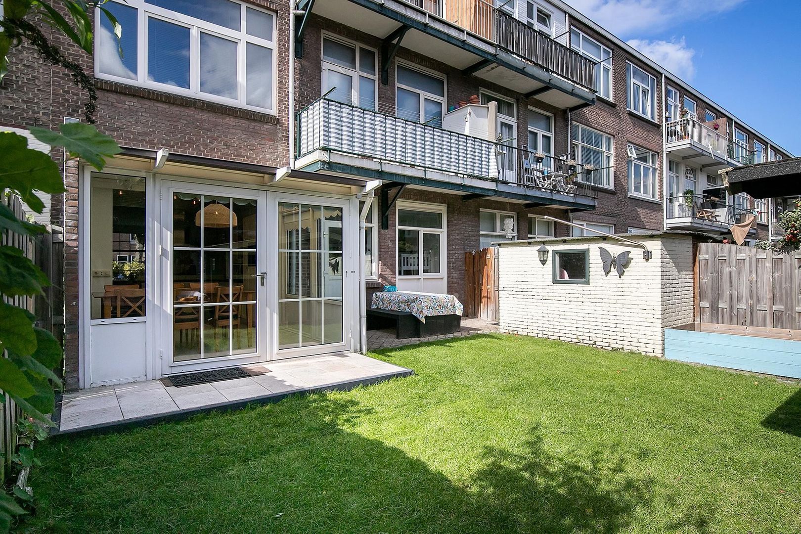 van de Wateringelaan 158, Voorburg foto-20 blur