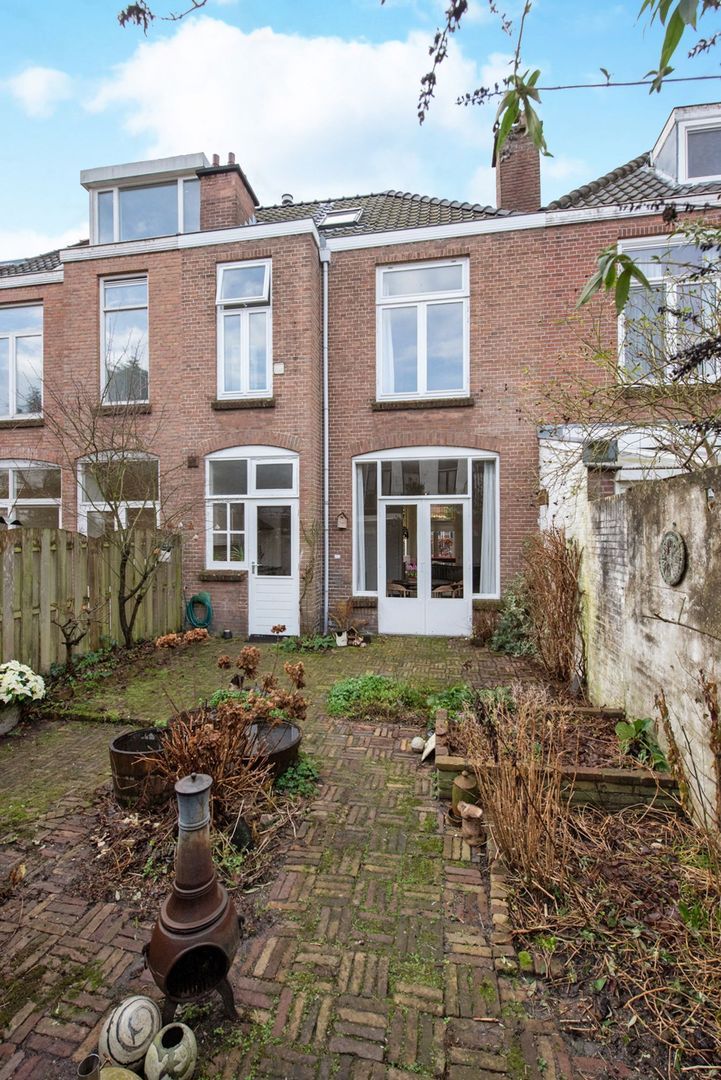 Laan van Heldenburg 21, Voorburg foto-45 blur