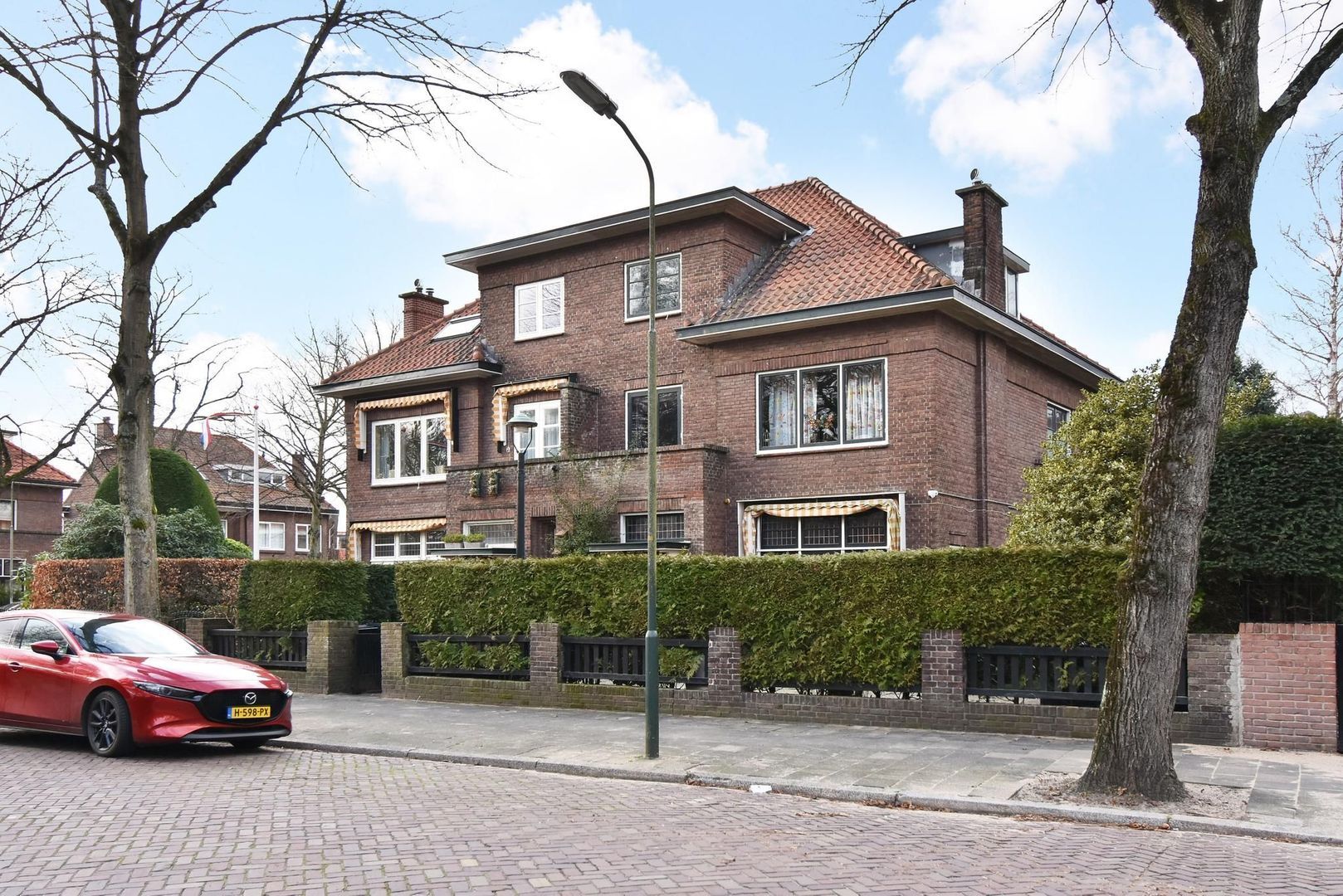 Oosteinde 221, Voorburg foto-0 blur