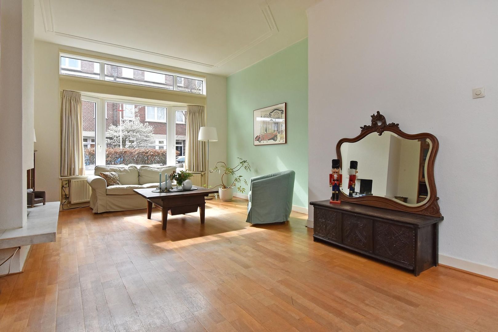 Van Nijenrodestraat 74, Den Haag foto-2 blur