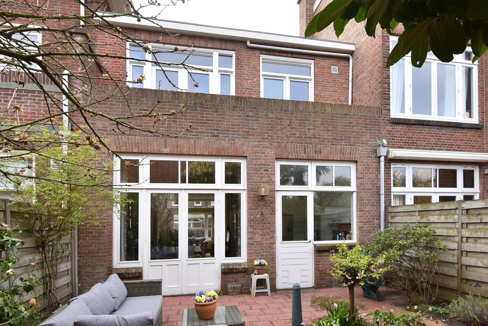 Van Nijenrodestraat 74, Den Haag foto-14 blur