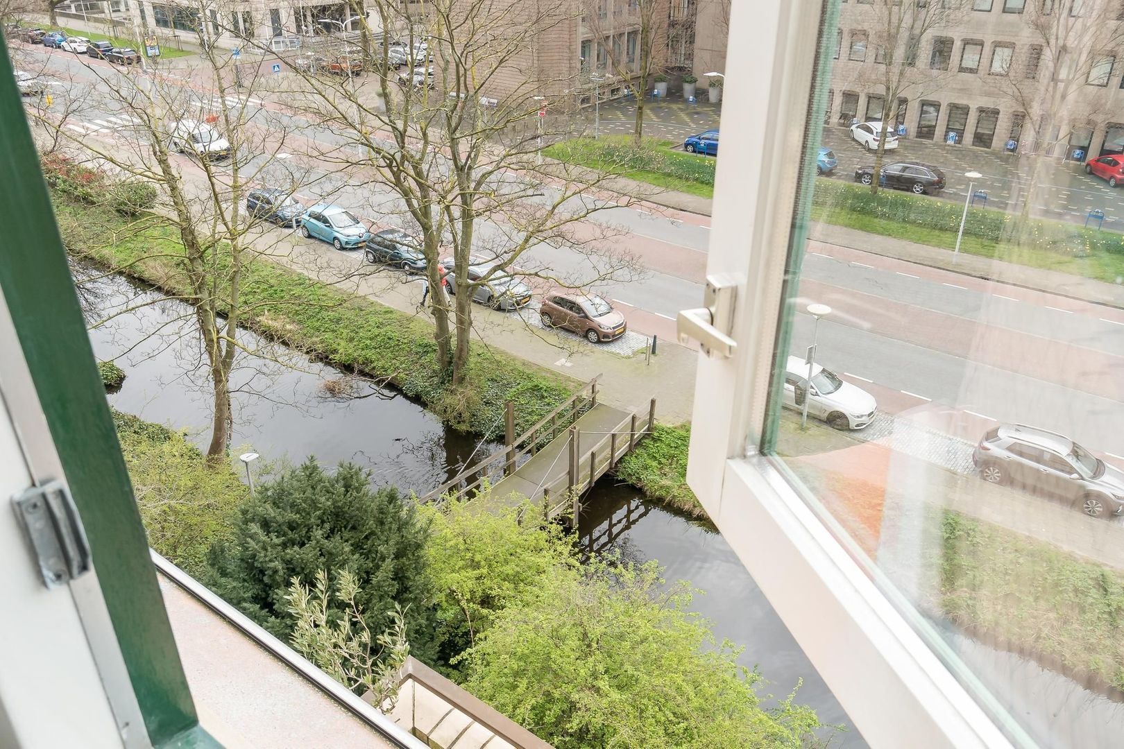 Burgemeester Patijnlaan 516, Den Haag foto-9 blur