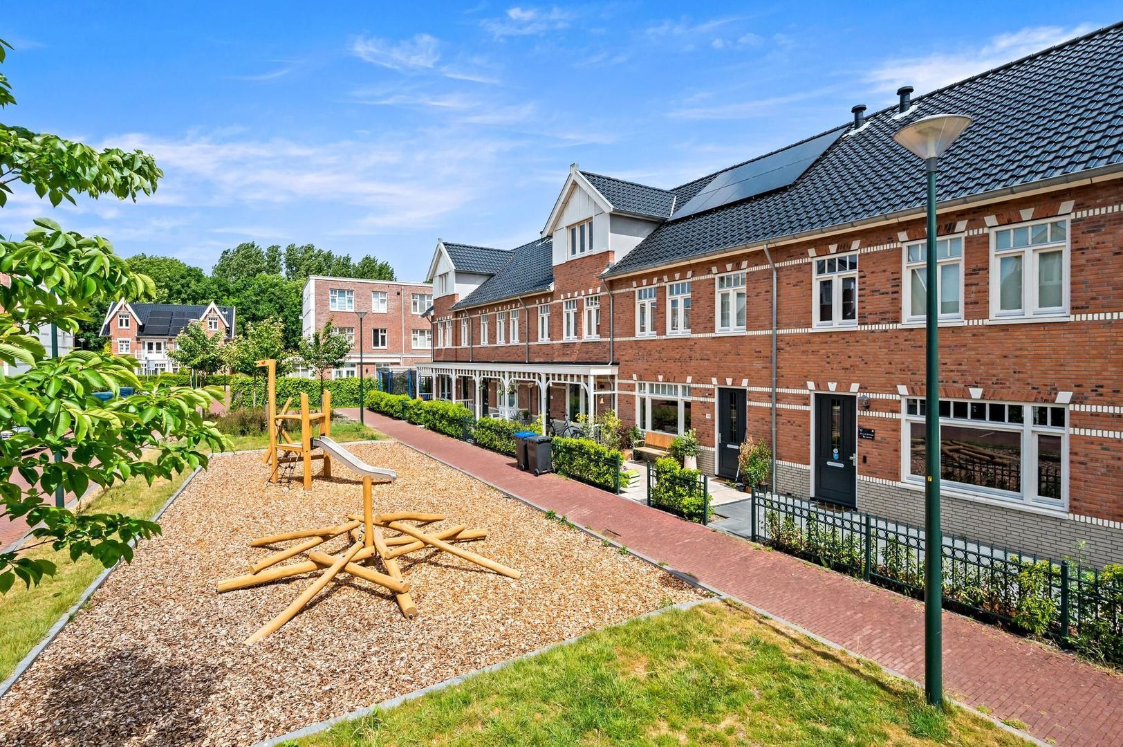 Gravin Hildegardelaan 17, Den Haag foto-1 blur