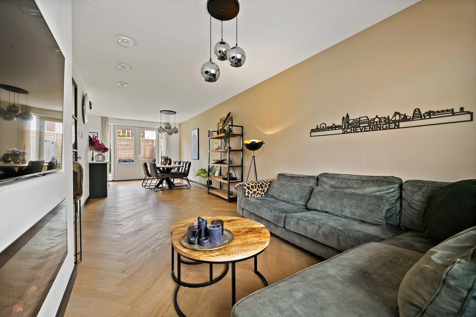 Gravin Hildegardelaan 17, Den Haag foto-10 blur