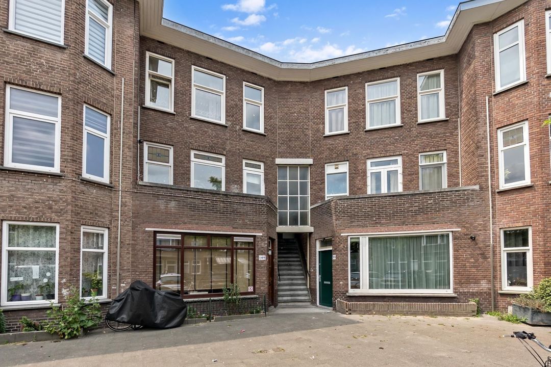 Nunspeetlaan 107, Den Haag