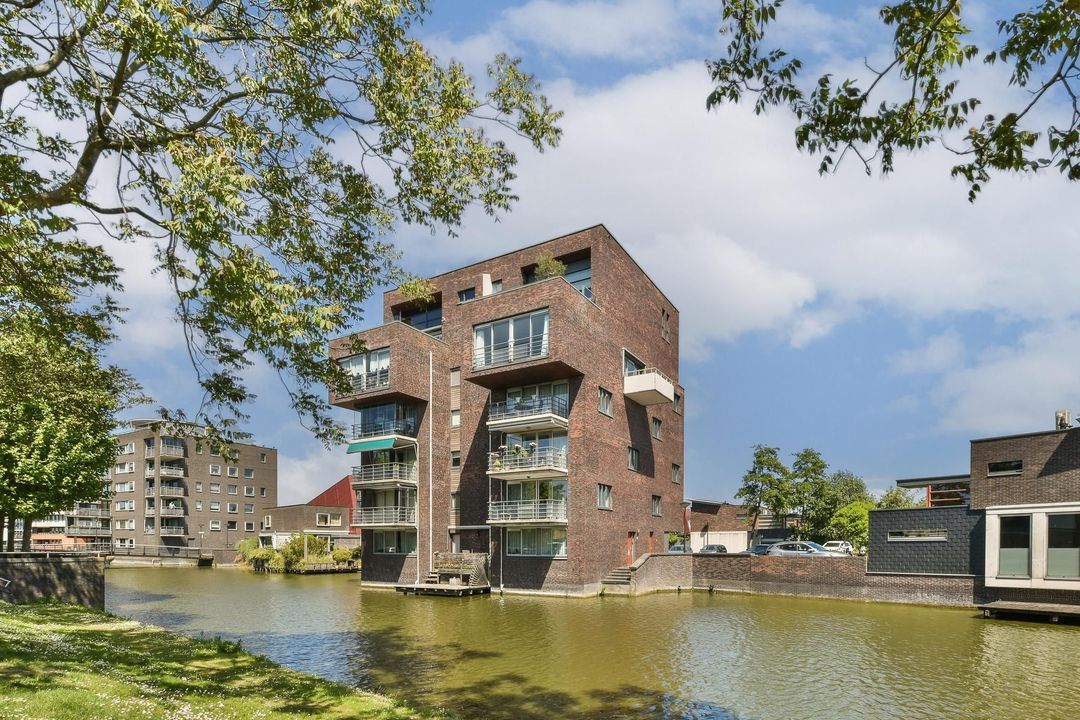 Gotland 40, Den Haag