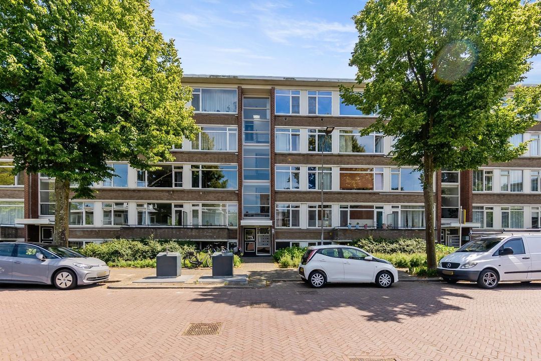 Willem de Nobelaerlaan 52, Voorburg